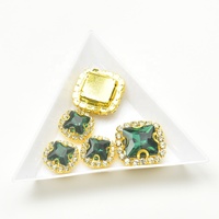 Pierres à griffes en cristal de verre doré de forme carrée à coudre sur des strass pour robe de mariée collier chaussures bijoux accessoires de bricolage