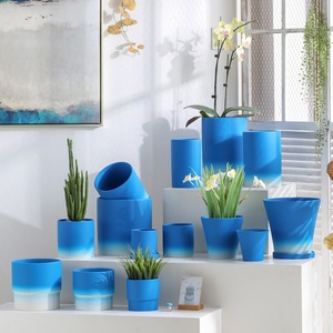 Personnalisation Pot de fleur en céramique de style simple, jardinière de fleur de dégradé bleu Klein pour la déco de <span class=keywords><strong>jardin</strong></span> à la <span class=keywords><strong>maison</strong></span> - Product Image 1