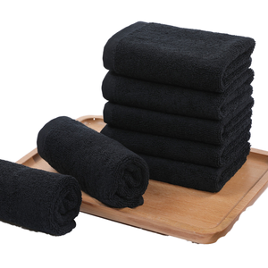 <span class=keywords><strong>Set</strong></span> di <span class=keywords><strong>Asciugamani</strong></span> in Cotone per Salone di Bellezza, Resistenti allo Sbiancamento, Asciugatura Rapida, con Logo Ricamato - Product Image 1