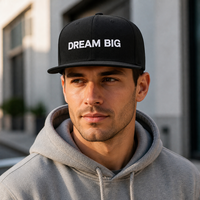 Casquette Snapback avec logo brodé, noire, à visière plate, ajustable, structurée, personnalisée, solide, pour activités, unisexe, toutes saisons, vêtements d'extérieur