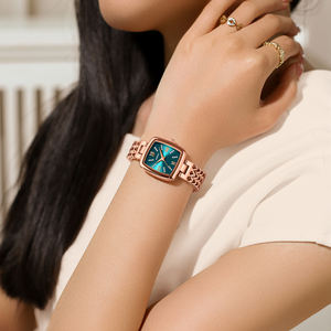 Para 2686 LOGO personalizado Reloj de mujer Aleación redonda Acero inoxidable Impermeable Cuarzo Moda Elegante Reloj clásico - Product Image 4