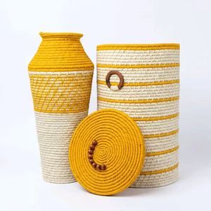 Panier de rangement en raphia tressé à la main de Madagascar, style bohème jaune et blanc, pour arrangement de plantes, décoration intérieure, avec couvercle, écologique, pour bureau - Product Image 1