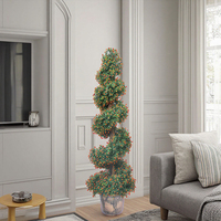 Vente en gros d'herbe verte en plastique rouge orange fruit en spirale buis bonsaï plante artificielle arbre artificiel pour la décoration de la maison et du jardin