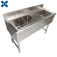 Dapur komersial NSF 304 bak cuci Bar berdiri bebas baja tahan karat dengan 3 bak mandi tiga mangkuk dan kaki bentuk U OEM wastafel bar Inox