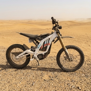 Motocicleta Todoterreno Surron Light de 10000W con Alto Torque, para Carreras al Aire Libre y Aventuras, Motor de Alta Potencia de 10kw - Product Image 5