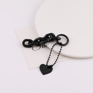 Llavero de Cadena de Plástico con Forma de Corazón, Grabado en Relieve, Accesorios de Joyería DIY para Colgante de Bolso, Tendencia de Moda Primavera 2025 - Product Image 2