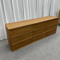 Meubles de chambre à coucher de style américain OAKEN personnalisables, commode à 9 tiroirs en bois de chêne, chambre à coucher minimaliste, tiroirs en bois à bords incurvés