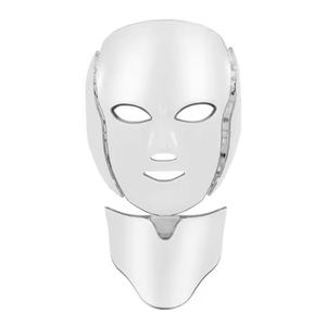 Appareils de thérapie LED infrarouge portables avec longueur d'onde de 830 nm et fonction vapeur nano pour un nettoyage en profondeur et un traitement de la peau - Product Image 2