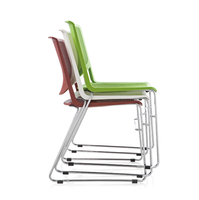 Ensemble de mobilier scolaire moderne Bosen en gros : chaises de classe en plastique PP avec tablette d'écriture et tables, bureaux pour étudiants et enfants