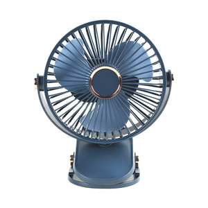 720 °   Ventilador con Clip Giratorio, Ventilador de Escritorio Mini Portátil Recargable por USB, Ventilador de Enfriamiento Silencioso de 5 Velocidades para Cochecito, Dormitorio, Exteriores - Product Image 1