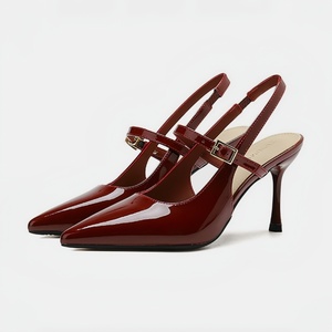 Décolleté Rosse <span class=keywords><strong>con</strong></span> <span class=keywords><strong>Tacco</strong></span> Alto da Donna a Punta Sexy alla Francese Scavate sul Retro Sandali Borgogna a Punta Chiusa da Damigella <span class=keywords><strong>con</strong></span> <span class=keywords><strong>Tacco</strong></span> a Spillo - Product Image 1