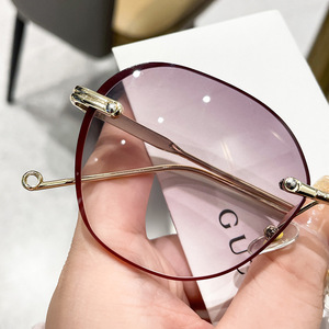 Nouvelle Arrivée 2026 – Lunettes de Lecture Shoneray Sans Monture pour Femme, Luxe, Anti-Lumière Bleue, Verres PC Transparents, Grande Taille - Product Image 4