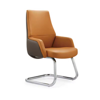 Chaise de bureau ergonomique pour PDG, design contemporain en maille avec dossier ailé et mécanisme inclinable