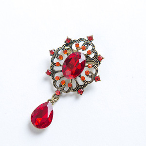 Broche en cristal de couleur diamant rétro de haute qualité, style européen et américain, anti-lumière, pour femmes, directement de l'usine - Product Image 6