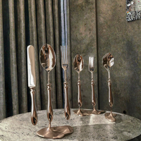 Ensemble de couverts de luxe en acier inoxydable 304 18/8 poli miroir de qualité alimentaire pour hôtels et restaurants, avec logo personnalisé pour mariages et usage domestique, livraison rapide