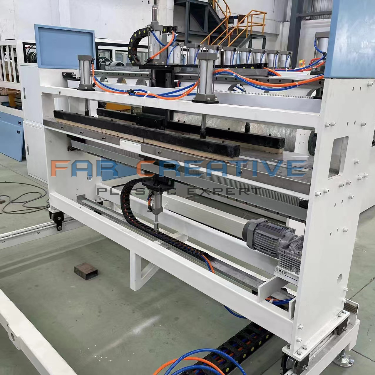 cutter for PVC crust foam board production line
