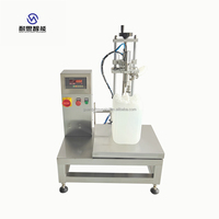 Machine de remplissage semi-automatique pour détergents et nettoyants liquides de 20 l, pour les fûts et seaux de gros volume