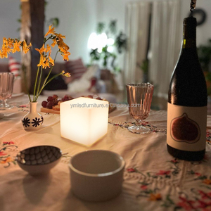 6Cm Thiết Kế Hiện Đại LED Ma Thuật Xúc Xắc Sáng Vuông Ánh Sáng Ban Đêm Phát Sáng Nhựa Cube Bảng Ánh Sáng Cho Ánh Sáng Tâm Trạng - Product Image 1