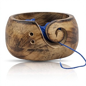 AZ ENTERPRISES Bol à laine en bois artisanal portable pour le tricot et le crochet avec couvercle rond pour le rangement de la laine 15 cm - Product Image 6