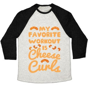Mi entrenamiento favorito es Cheese Curls, camiseta de béisbol unisex de mezcla triple. - Product Image 3