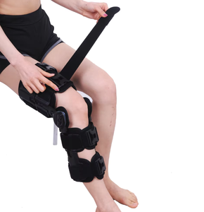 <span class=keywords><strong>Rodillera</strong></span> Ortopédica Médica con Doble Bisagra y Ortesis <span class=keywords><strong>Articulada</strong></span> Protectora de Talla Única - Product Image 2