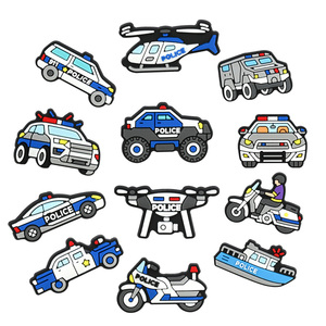 Nouveau créatif Police voiture série enfants <span class=keywords><strong>chaussure</strong></span> pantoufle décoration hélicoptère voitures <span class=keywords><strong>chaussure</strong></span> breloques PVC sabot Bracelet accessoires pour sabot - Product Image 2
