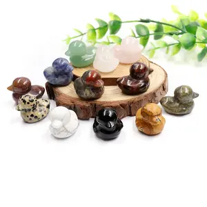 Wholesale Small Natural Quartz Crystal Healing Gem Stone Animal Figurines Happy Ducks Crystal Duck Carving for Home Decor