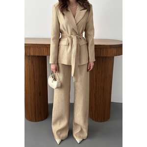 Elegante Conjunto de Traje con Cinturón para Mujer, Pantalones y Chaqueta de Tela Tejida, Beige, Manga Larga, Ropa Formal de Oficina - Product Image 6