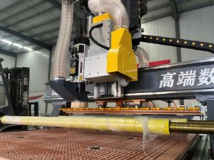 Machine CNC de <span class=keywords><strong>menuiserie</strong></span> à changement d'outil automatique à prix abordable, multifonctionnelle pour le perçage, la sculpture et la découpe de panneaux de bois - Product Image 2