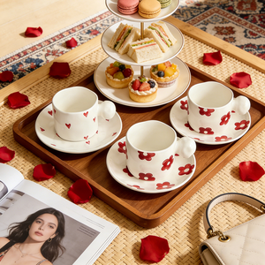 Ensemble tasse et soucoupe en grès de haute qualité pour café, cadeau Saint-Valentin, capacité 250 ml, mugs en céramique portables à motifs variés - Product Image 1