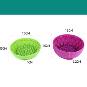 Comedero Lento para Perros de Silicona de Grado Alimenticio, Libre de BPA, Ecológico, Redondeado, Antiderrames, Multifuncional - Product Image 3