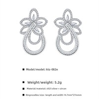 Neues Design-Trend Unregelmäßige Blumen-Diamant-Ohrringe 925 Sterling Silber Kubisches Zirkonia Ohrstecker für Frauen