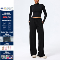 Ensemble deux pièces personnalisé avec logo pour femme : haut sans manches et short taille haute pour le sport et la détente – Vente en gros