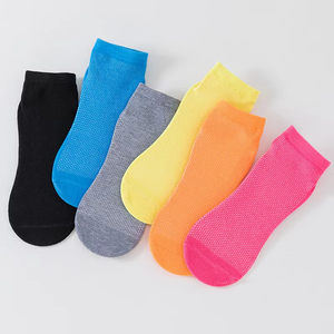 Custom Non-Slip Anti-Slip Trampoline Jump <strong>Grip</strong> <strong>Socks</strong> for <strong>Kids</strong> and Adults with Logo on Bottom for Youth - Product Image 5