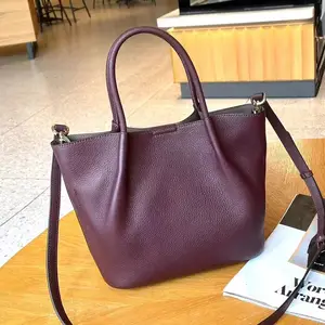 2024 Bolso de hombro simple de cuero para mujer