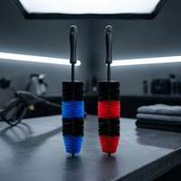 Brosse de nettoyage de roues noire de 40 cm avec poignée en TPR pour les ateliers de lavage de voitures et les garages