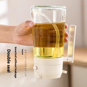 Bouteille d'huile en verre à double usage avec pulvérisateur à pression, outil de cuisine et ménager intégré pour la cuisson - Product Image 3
