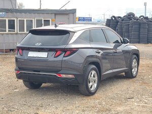 2022 GRIS, El Nuevo Auto Coreano de Marca, SUV Diésel Gris, Llave Inteligente, LDWS, Calefacción y Ventilación, Auto Usado Coreano Asequible - Product Image 2