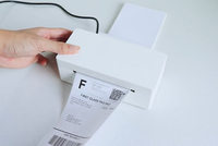 Impresora de Etiquetas Térmicas Directas Comercial YAOMATEC, Impresora de Códigos de Barras de Escritorio, Compatible con Códigos QR, Etiquetas de Envío para Embalaje Express