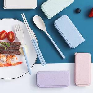 Ensemble de couverts portables en <span class=keywords><strong>paille</strong></span> de blé, détachable et télescopique, comprenant une fourchette, une cuillère et des baguettes, pour les voyages - Product Image 2