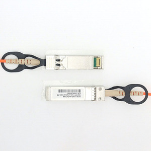 Câble AOC SFP+ 10G compatible CISC0 SFP-10G-AOC30M de 30 m - Product Image 3
