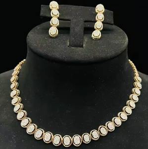 Elegante conjunto de collar de diamantes de oro de 14 quilates, joyería Premium de lujo para ocasiones especiales con diamantes naturales - Product Image 1