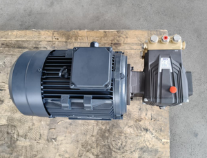 Machine de nettoyage haute performance certifiée CE, ensemble moteur-pompe 380V 50Hz, pompe à piston triplex pour le nettoyage - Product Image 3