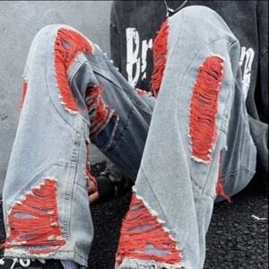 Jean droit ample bleu à broderie perforée, style urbain tendance, en denim délavé uni, collection automne - Product Image 5