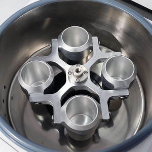 جهاز طرد مركزي مختبري موثوق من BIOBASE، منخفض السرعة، يوضع على الطاولة، مع فتح أوتوماتيكي للباب، لفصل السيرم - Product Image 3