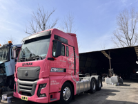 Tracteur routier Shacman X5000 ultra-efficace, nouveau modèle, moteur Cummins 13L Diesel 6x4, suspension pneumatique pour la logistique transfrontalière