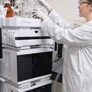 Système d'analyseur de masse LC-TOF Agilent 6230B pour usage en laboratoire - Product Image 2