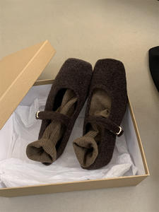 Factory Wholesale Customizable Fur Mary Jane Flats Fashion Casual Comfort Ballet <b>Shoes</b> Single Buckle Designer <b>Women</b> <b>Shoes</b> - Product Image 6