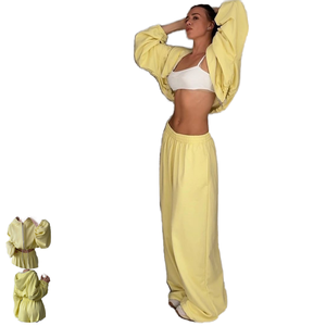 Conjunto Deportivo Casual de 2 Piezas para Mujer: Pantalones Jogger Anchos, Cortos, con Capucha, Forro, Cintura Ajustable, Resistentes al Viento y Transpirables - Product Image 2