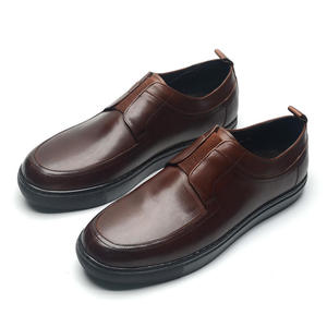 Zapatos Oxford de Nueva Tendencia - Zapatos de Cuero para Hombre - Negros, Ideales para Bodas, Fiestas, Oficina, Zapatos de Vestir Casuales y Oxfords - Product Image 2